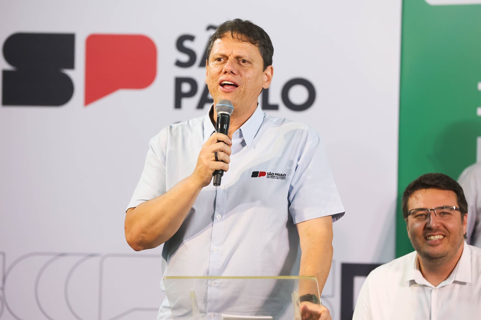 Tarcísio célèbre le record historique de São Paulo au Pisa et met en avant les progrès en sciences