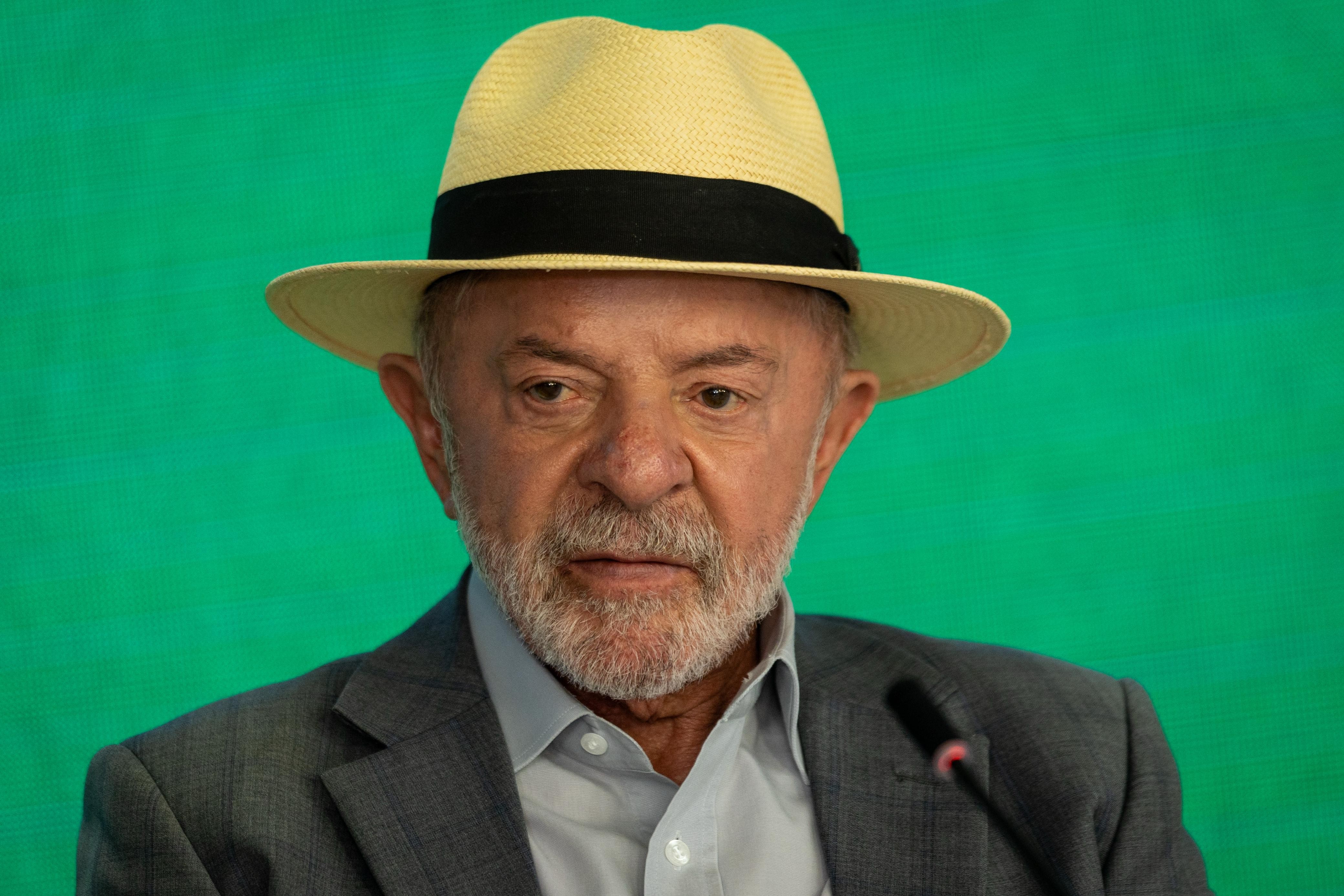 Lula Kommentiert den Widerstand von Männern gegen Prostata-Untersuchung und Opposition Nutzt Kontroverse in den Sozialen Netzwerken