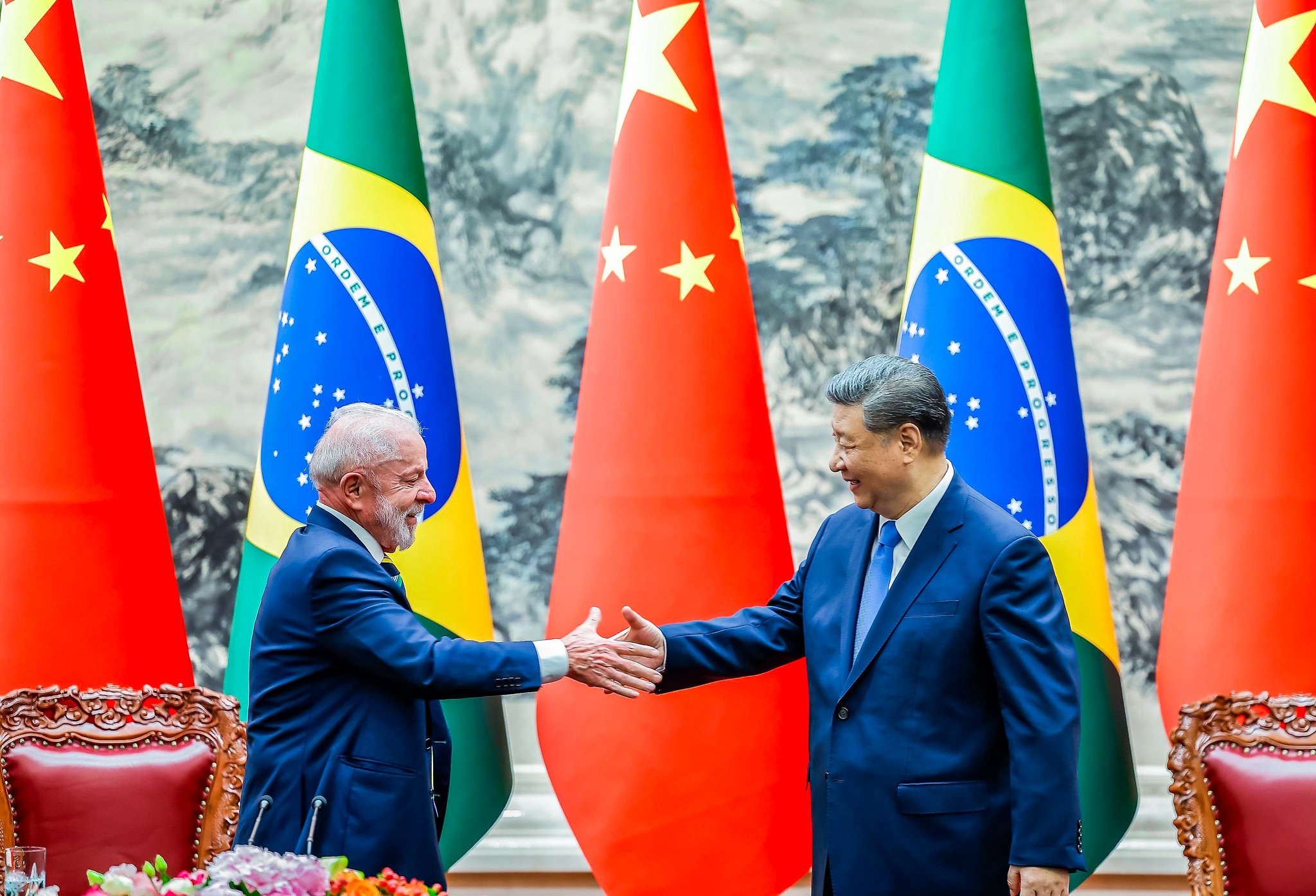 China charges 67% tax and Brazilian meatpackers rush to export beef before the limit