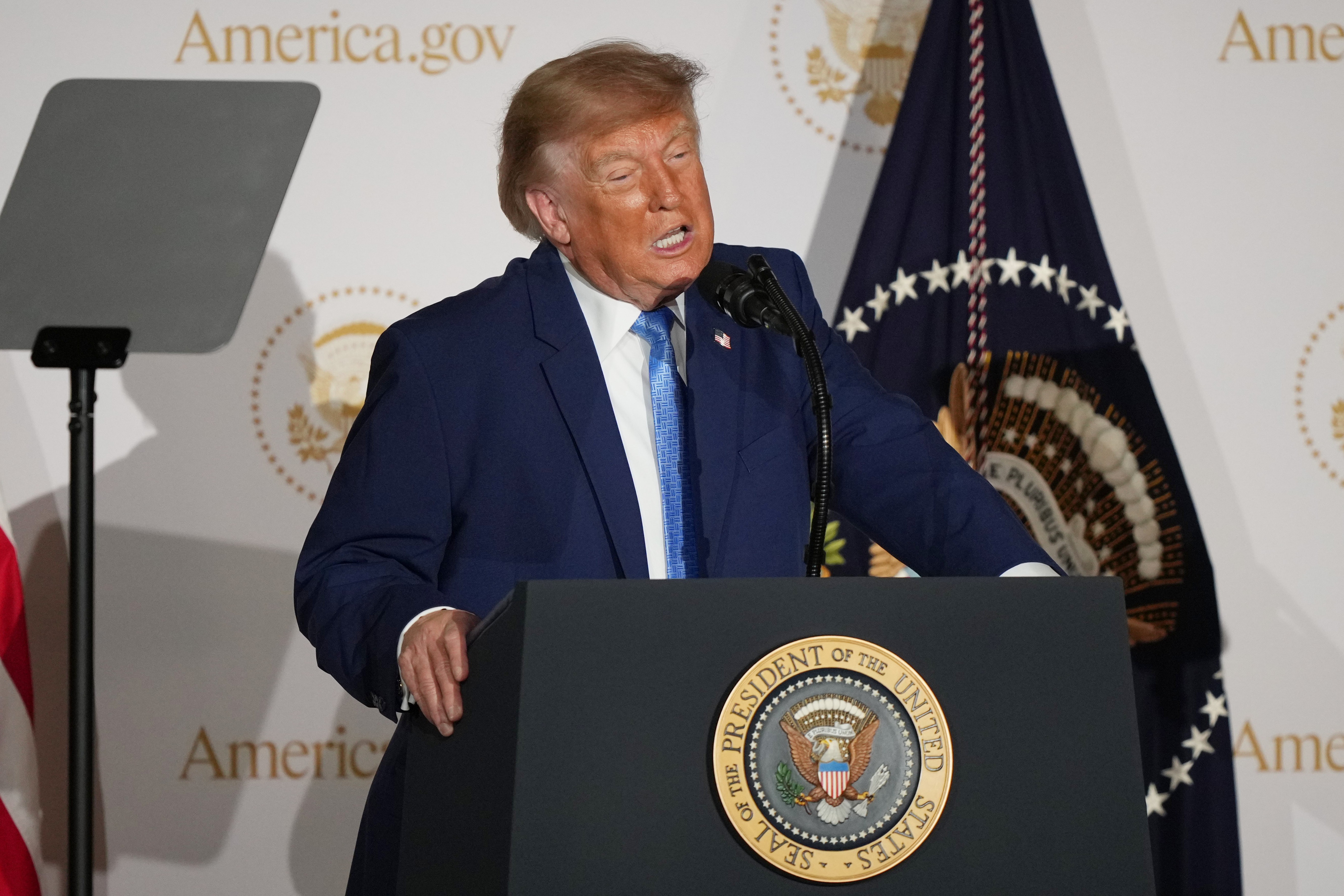 US government chatbot confronts Trump on sensitive issues