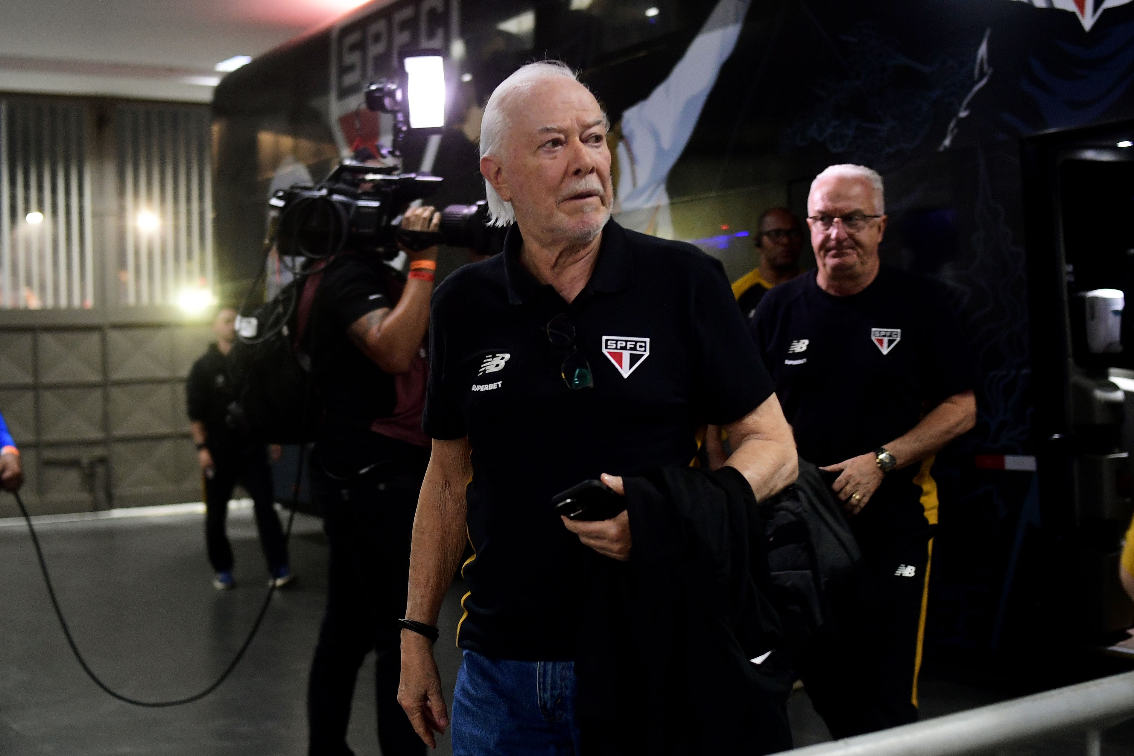São Paulo FC Faces New Wave of Salary Delays and Seeks Relief in Contract with Ticketmaster