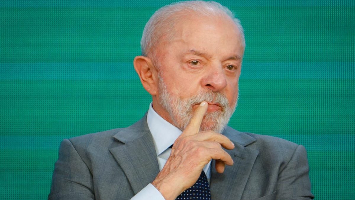 Lula torna Move Brasil definitivo e amplia crédito para carros novos às vésperas da eleição